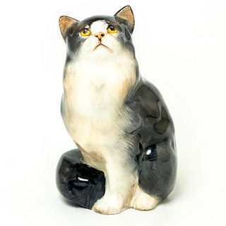 Royal Doulton Figruine, Persian Cat HN999
