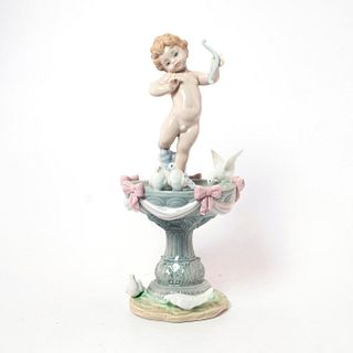 Fountain of Love 1006458 - Lladro Porcelain Figurine
