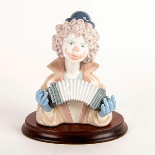 Fine Melody 1005585 - Lladro Porcelain Figurine