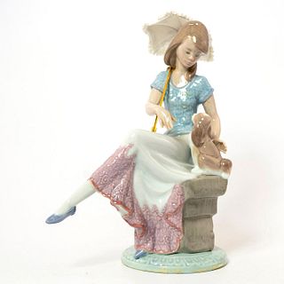 Picture Perfect 1007612 - Lladro Porcelain Figurine