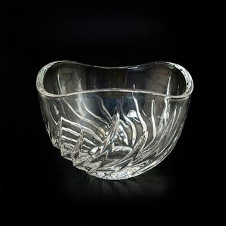Vintage Clear Glass Swirl Pattern Bowl