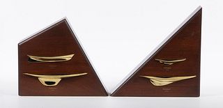 PR WOOD & BRASS BOOKENDS WITH AMERICA'S CUP WINNERS