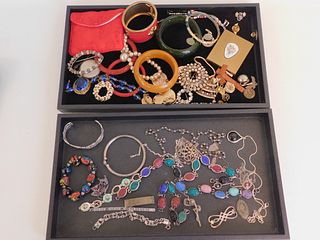 LOT ASSORTED SILVER JEWELRY 