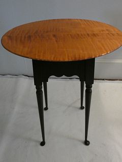 TIGER MAPLE OVAL STAND 