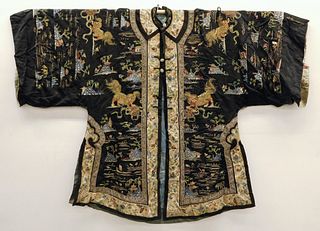 Chinese Qing Dynasty Silk Embroidered Robe