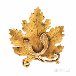 14kt Gold Maple Leaf Brooch