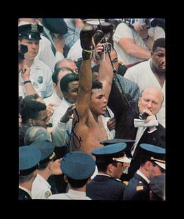 A Muhammad Ali Signed Photograph,