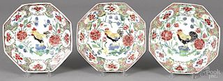 Set of three Chinese Qianlong period famille rose octagonal plates, mid 18th c., with rooster moti