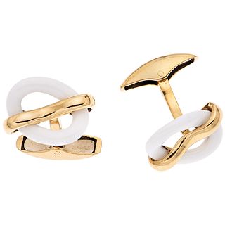 PAIR OF CUFFLINKS WITH CERAMIC IN 18K YELLOW GOLD  Weight: 9.7 g.