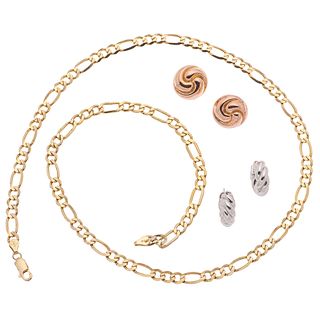 NECKLACE AND TWO PAIRS OF EARRINGS IN YELLOW, WHITE AND PINK 14K GOLD Weight: 15.1" (38.5 cm)