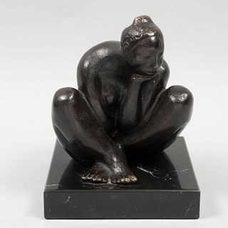 JORGE LUIS CUEVAS. Sin título.  Escultura en bronce. Firmada y fechada 91.  Serie VII / X.  Con base de mármol negro. 21 cm altura.