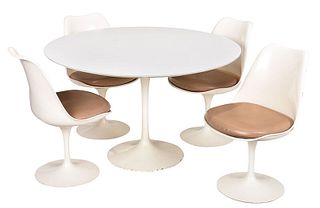 Eero Saarinen Tulip Dining Table and Chairs
