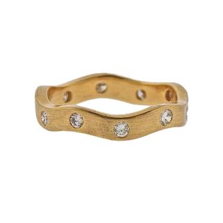 18k Gold Diamond Wave Band Ring