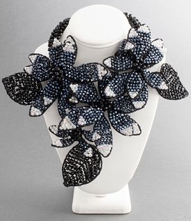 Vilaiwan Black And Clear Bead Floral Necklace