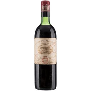 Château Margaux. Cosecha 1964. Grand Vin.  Premier Grand Cru Classé. Margaux. Nivel: en el hombro superior.