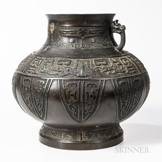 Ritual Bronze Hu-form Vessel
