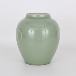Celadon-Glazed Jar/Ovoid Vase, Qing