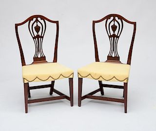 PAIR OF FEDERAL CHERRY SIDE CHAIRS, CONNECTICUT