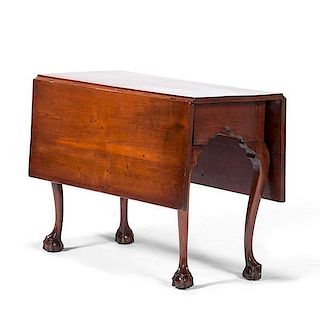 New England Chippendale Drop-Leaf Table 