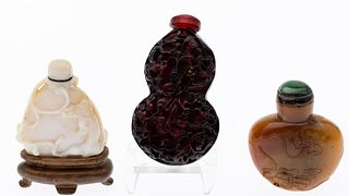 3 Chinese Jade and Amber Snuff Bottles