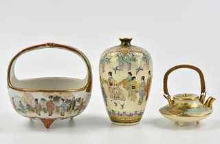 3 Small Japanese Satsama Vase,Basket,Teapot,19th C