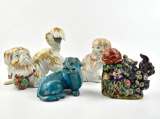 Group of 4 Chinese Porcelain Foo-dog, 19-20th C.