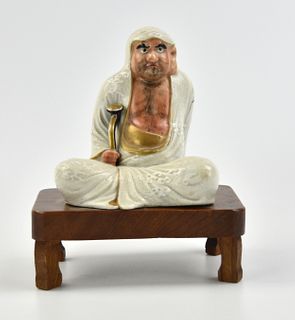 Japanese Porcelain Figure of Damo,Taisho Period