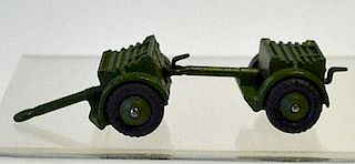 Dinky Toys 2x 25 Pounder Field Gun Limbers No.687 both in good condition and without boxes