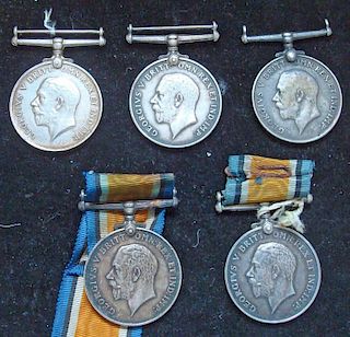 WWI British War Medals 101112 Seymore, T-443 Winn, 133723 Leech, 12596, and K25059 Wrigley (5)