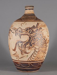Cizhou Dragon Vase
