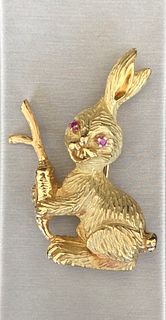 18k Yellow Gold Bunny Rabbit Brooch with Ruby Eyes