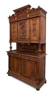 Alfonsino furniture. Cerdenya, ca. 1890. 
Carved walnut wood.