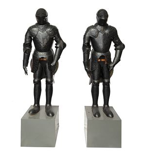 Pair of armor. Second half of the 20th century, following old models. 
Brass.