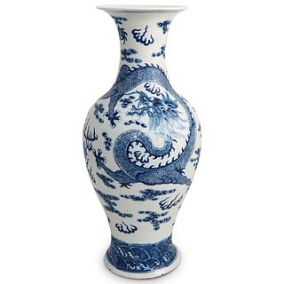 Chinese Blue and White Porcelain Dragon Vase
