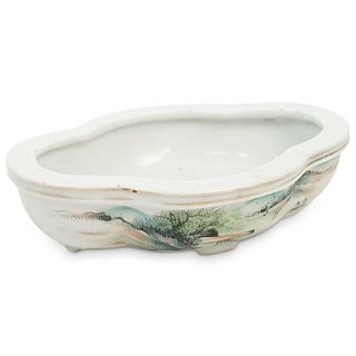 Chinese Qing Dynasty Porcelain Bowl