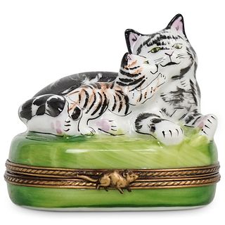 Limoges Porcelain "Two Cats" Trinket Box