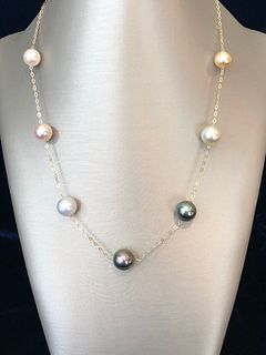 18k Gold South Sea White, Gold and Tahitian Grey Pearl Tin Cup Necklace