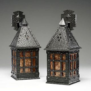 Arts and Crafts-Style Wall Lanterns 