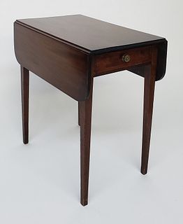 English Mahogany Hepplewhite Pembroke Table, 19th Century
