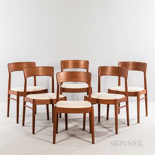 Six Korup Stole Fabrik Dining Chairs