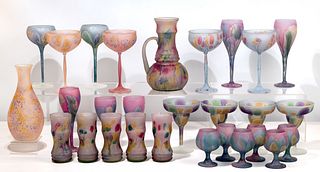 Nouveau Art 'Reuven' Glass Assortment