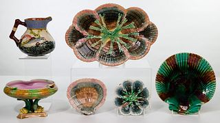 Majolica Etruscan 'Sea Shell' and 'Sea Weed' Assortment