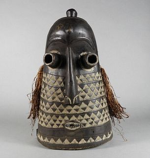 Pende Tribe Carved Pumbu Mask