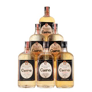 Cuervo centenario. Tequila extra añejo. Tequila, Jalisco. México. Piezas: 6. En presentaciones de 750 ml.
