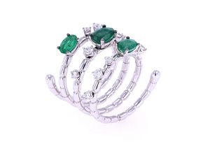 Emerald & Diamond 18k White Gold Spiral Ring