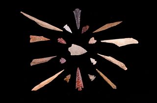 Anasazi Cultural Artifact Bone Awl & Arrowheads