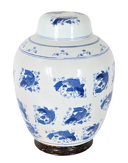 Large Chinese Blue & White Ginger Jar & Lid