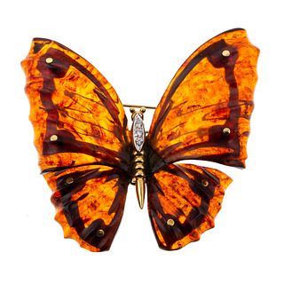 A Vintage Amber Butterfly Brooch in 18K
