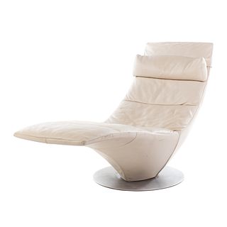 Natuzzi Leather Swivel Modernist Chaise Lounge