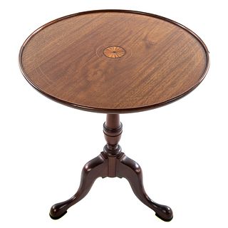 Federal Style Mahogany Inlaid Tilt-top table